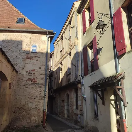 Habitation Saint-clar Vieille *