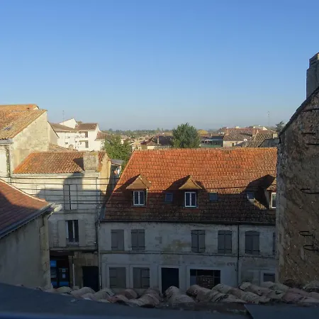 Habitation Saint-clar Vieille Apartment