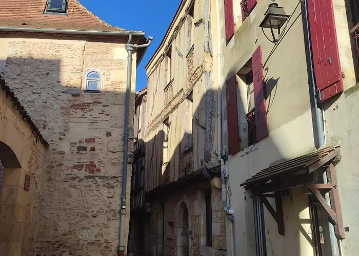 Habitation Saint-clar Vieille *