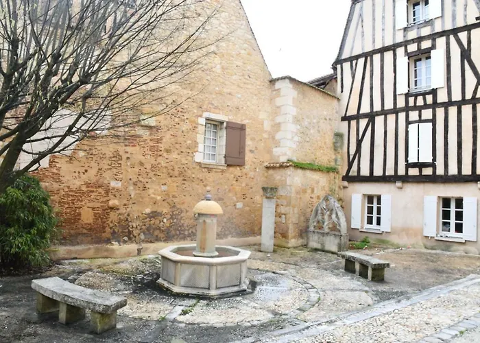 Habitation Saint-clar Vieille Lejlighed